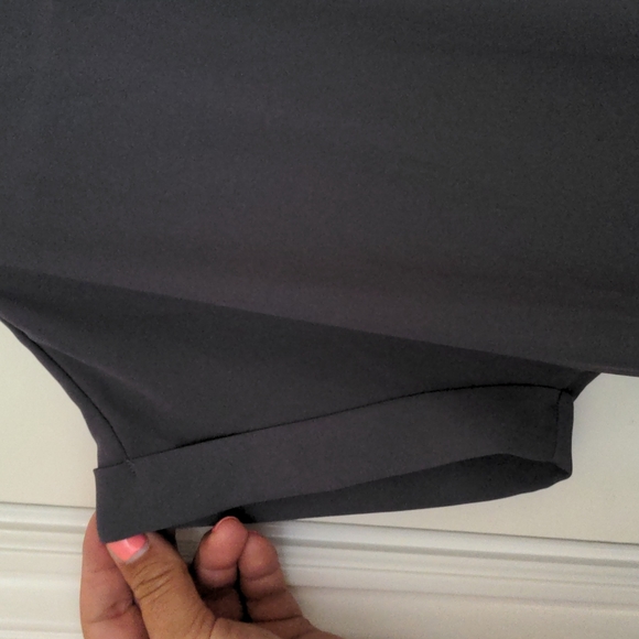 Pleione Gray Top - Picture 2 of 4